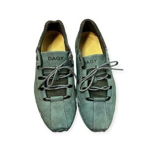 DAGY Men's Comfort Chukka Sneaker/Boot Elephant Logo Sage Green Suede/Microfiber